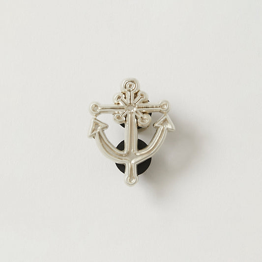 Anchor pin